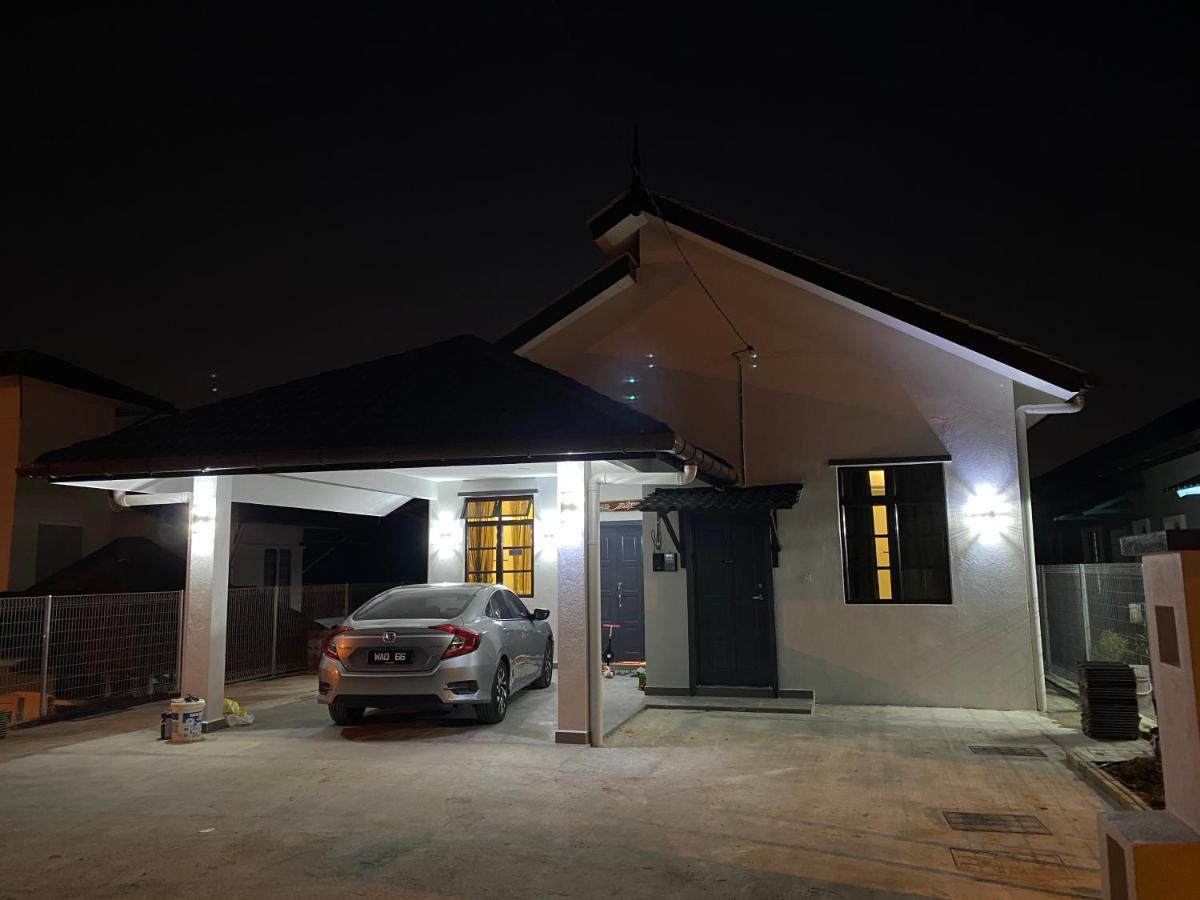 Bangi Utara Villa كاجانغ المظهر الخارجي الصورة
